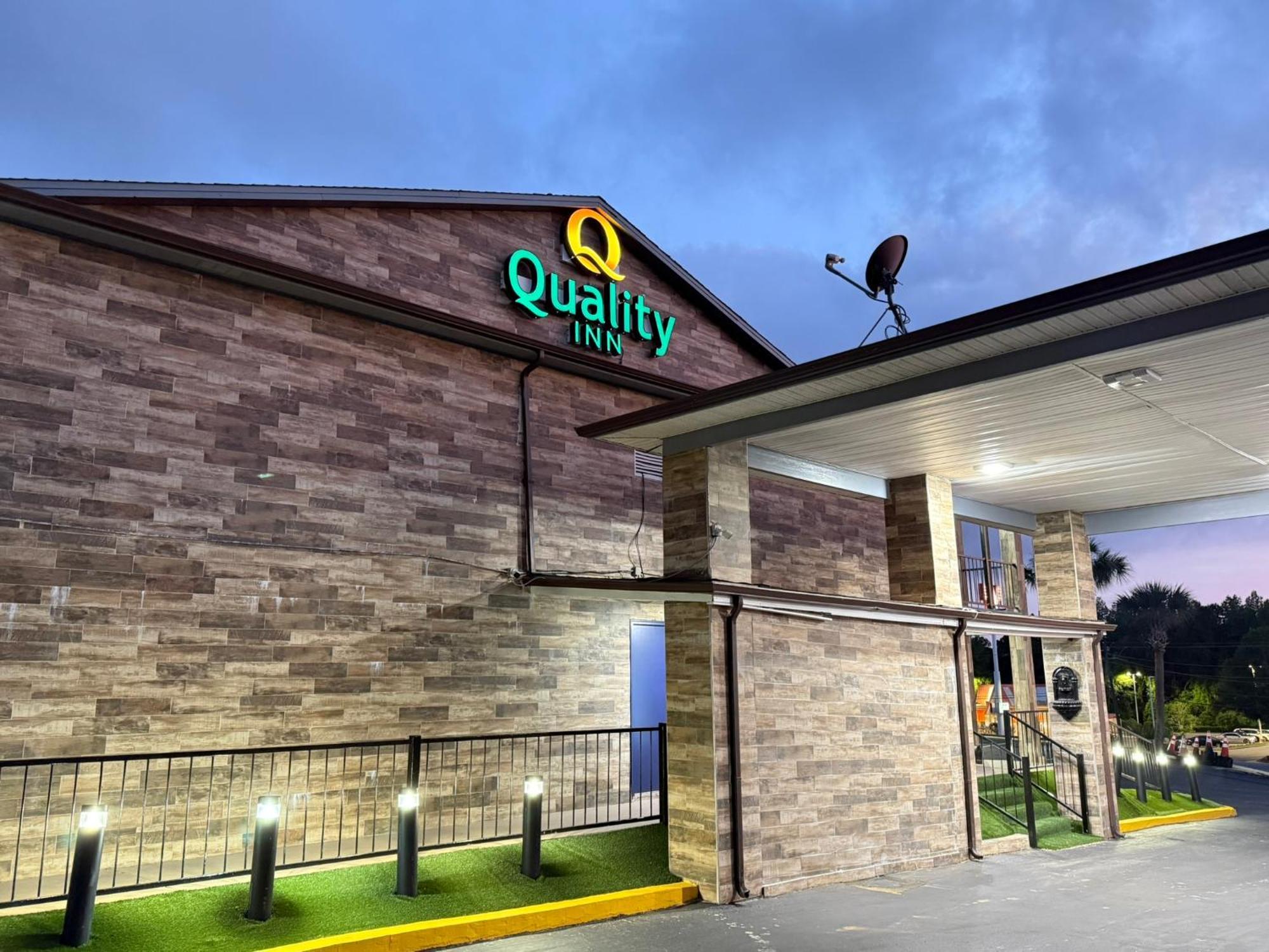 Quality Inn Crestview Exterior photo